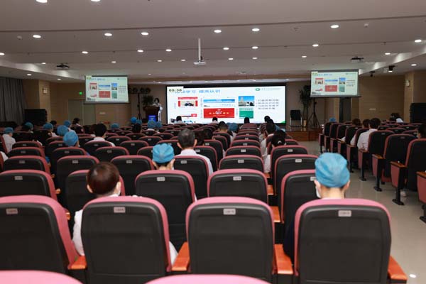 2021年中层干部述职-1.jpg 2021年中层干部述职-1.jpg