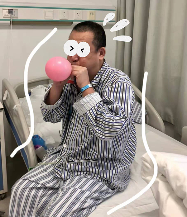 11D吹气球.jpg 11D吹气球.jpg