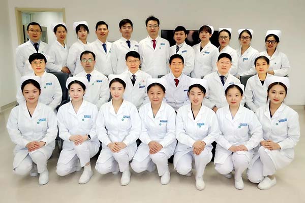 【杨柳探营】给高龄大面积脑出血患者的“安心方案”:床旁微创引流术守护生命之光